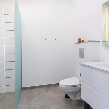 10 Person In Lokken-by Traum Løkken